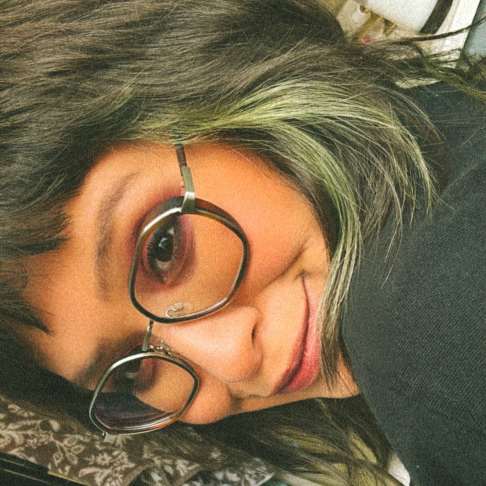 Meet your Posher, Gaby